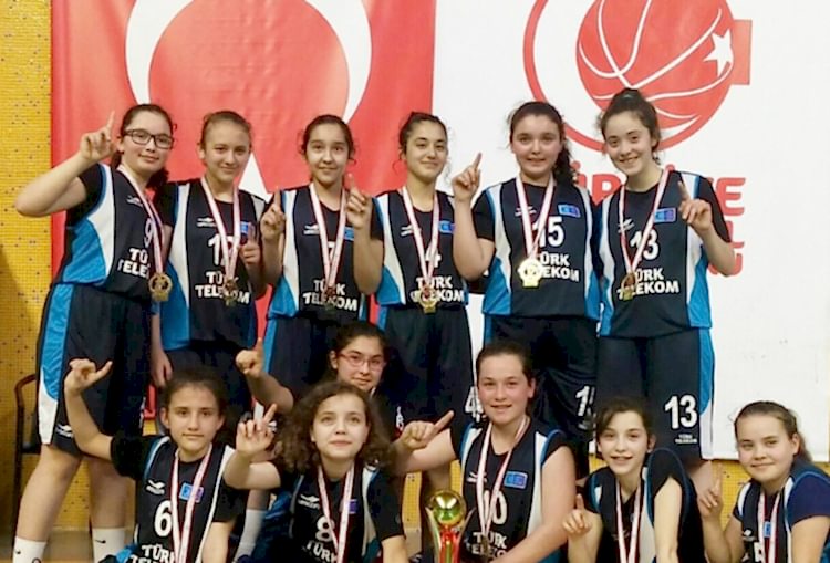 Sakaryalı Basketbolcular İl Şampiyonu… gorseli
