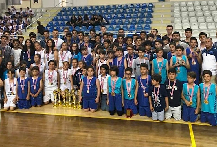Çanakkale Türk Telekom Spor Kulübü basketbolcularından büyük başarı... gorseli