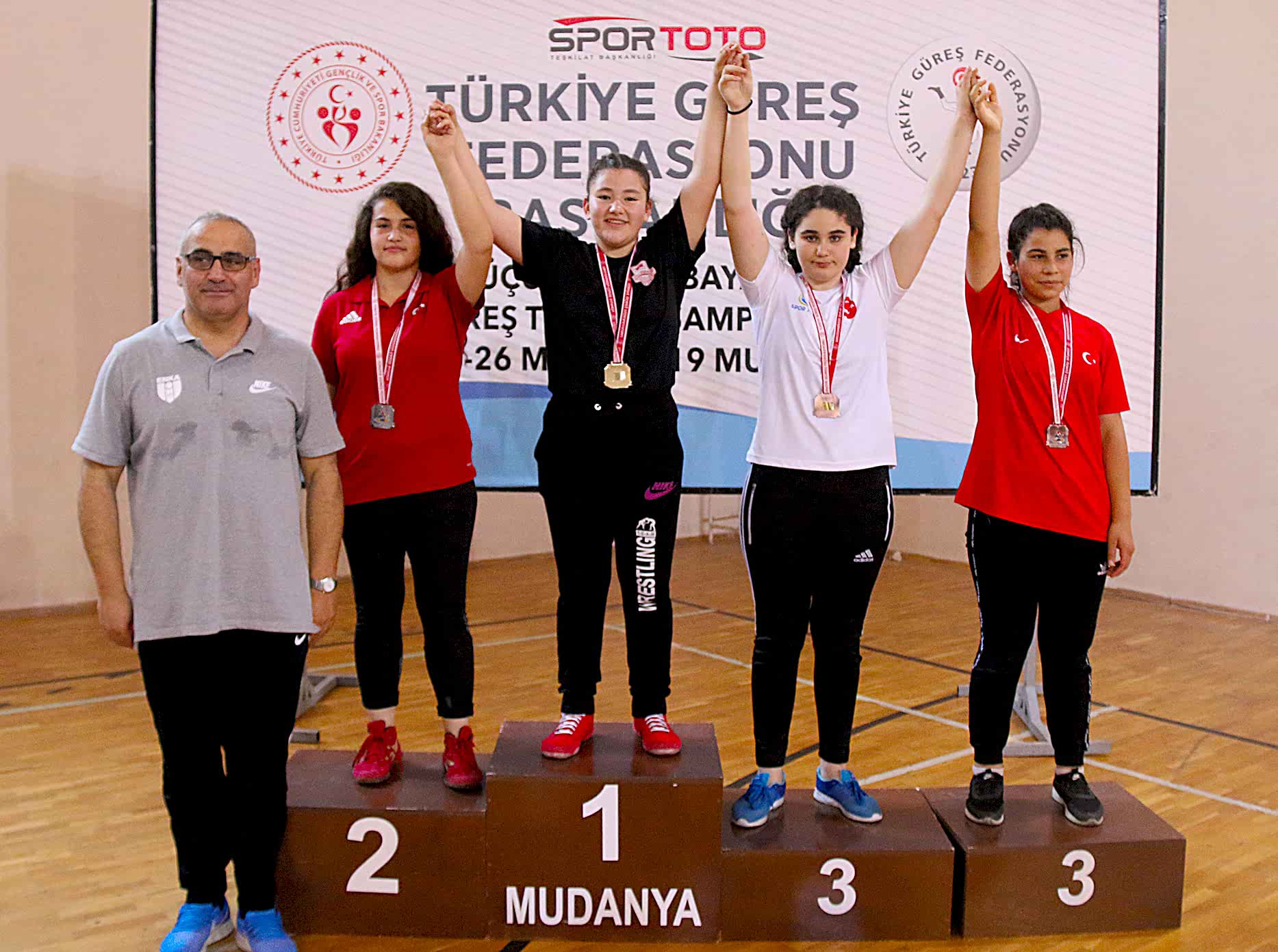  Küçük Yıldız Kadınlar Türkiye Güreş Şampiyonası gorseli