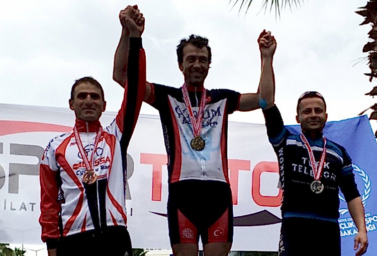 Hakan Yıldırım'dan gümüş madalya gorseli