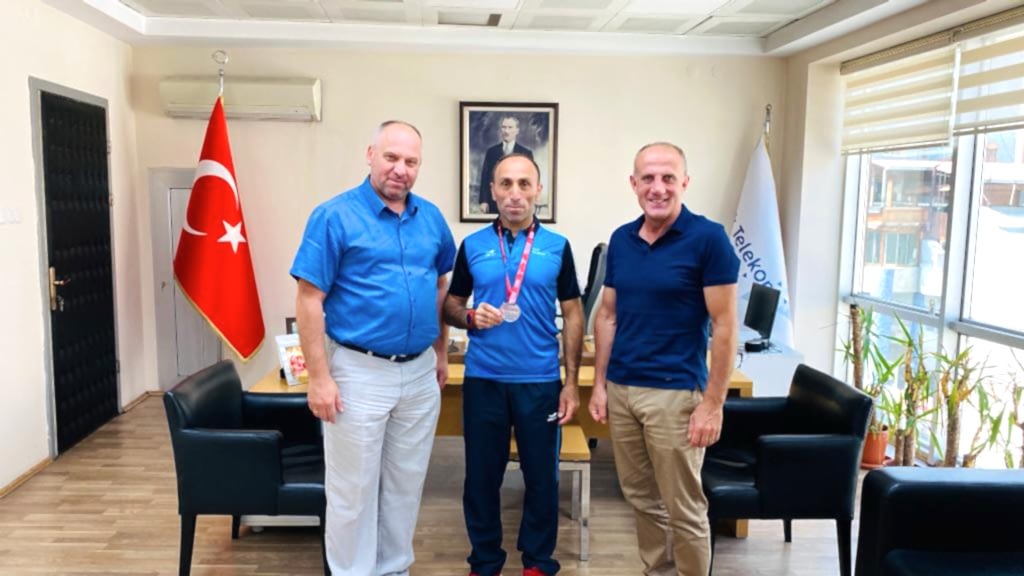 15. İstanbul yarı maratonu koşuldu gorseli