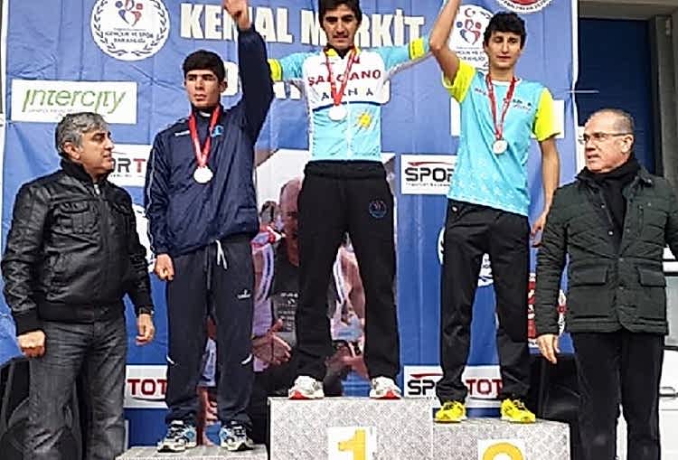 Mithat Şahin'den bronz madalya gorseli